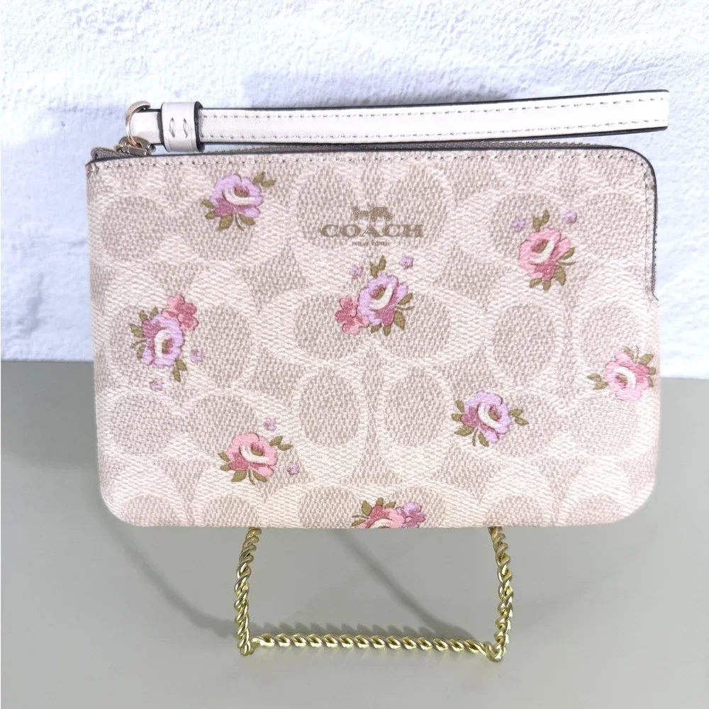 Coach Wristlet Corner Zip Signature Canvas Floral Print Sand Multi NEW